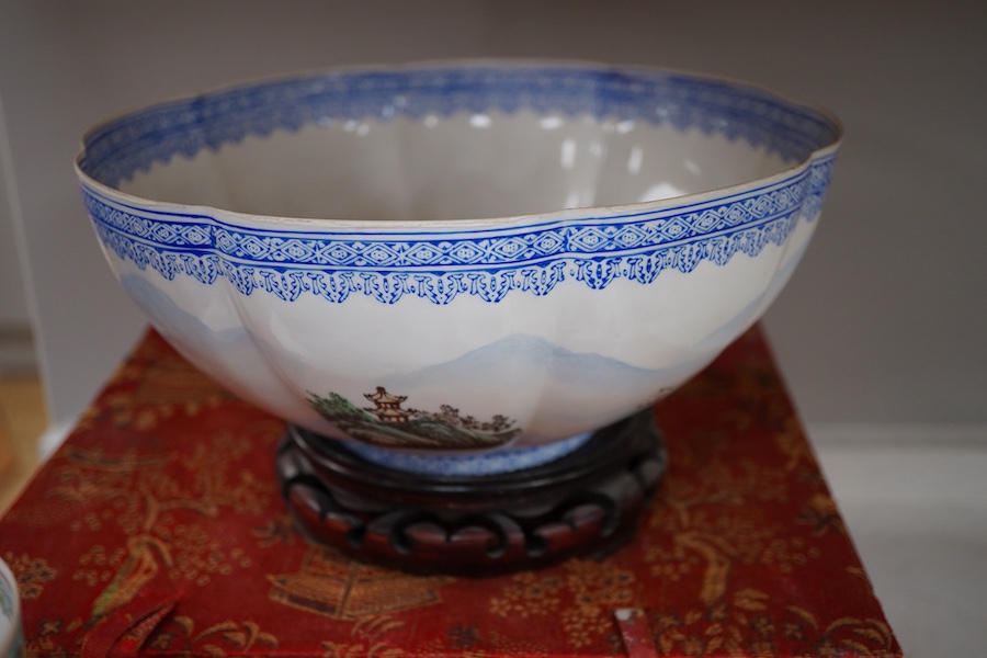 A collection of late 20th century Chinese boxed eggshell bowls